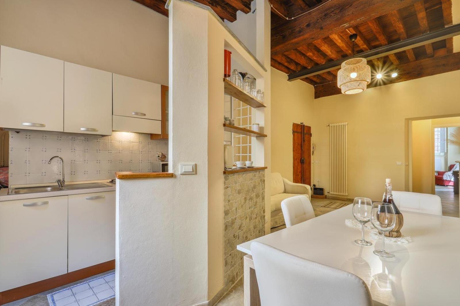 Lady Miranda Apartment Lucca